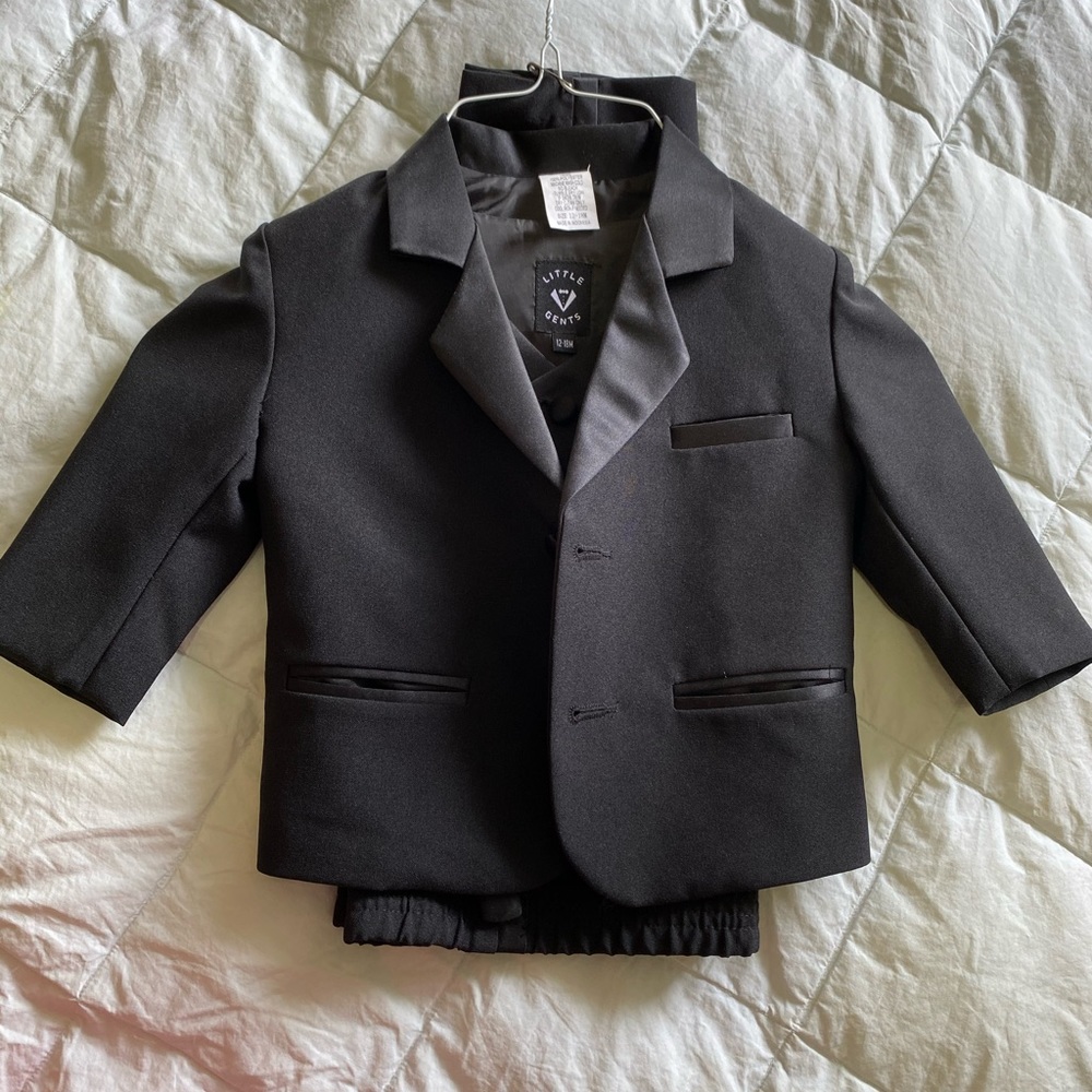 Baby's Tux!